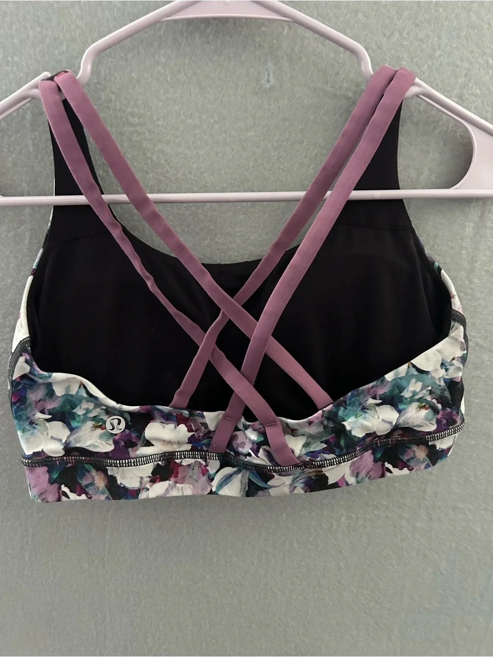 Lululemon Energy Bra Size 8 Utopia Multi/Vintage Plum with padding